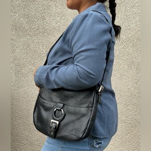 Black Stone Mountain purse with plenty of space and pockets